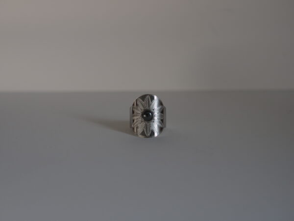 Bague ethnique réglable hématite
